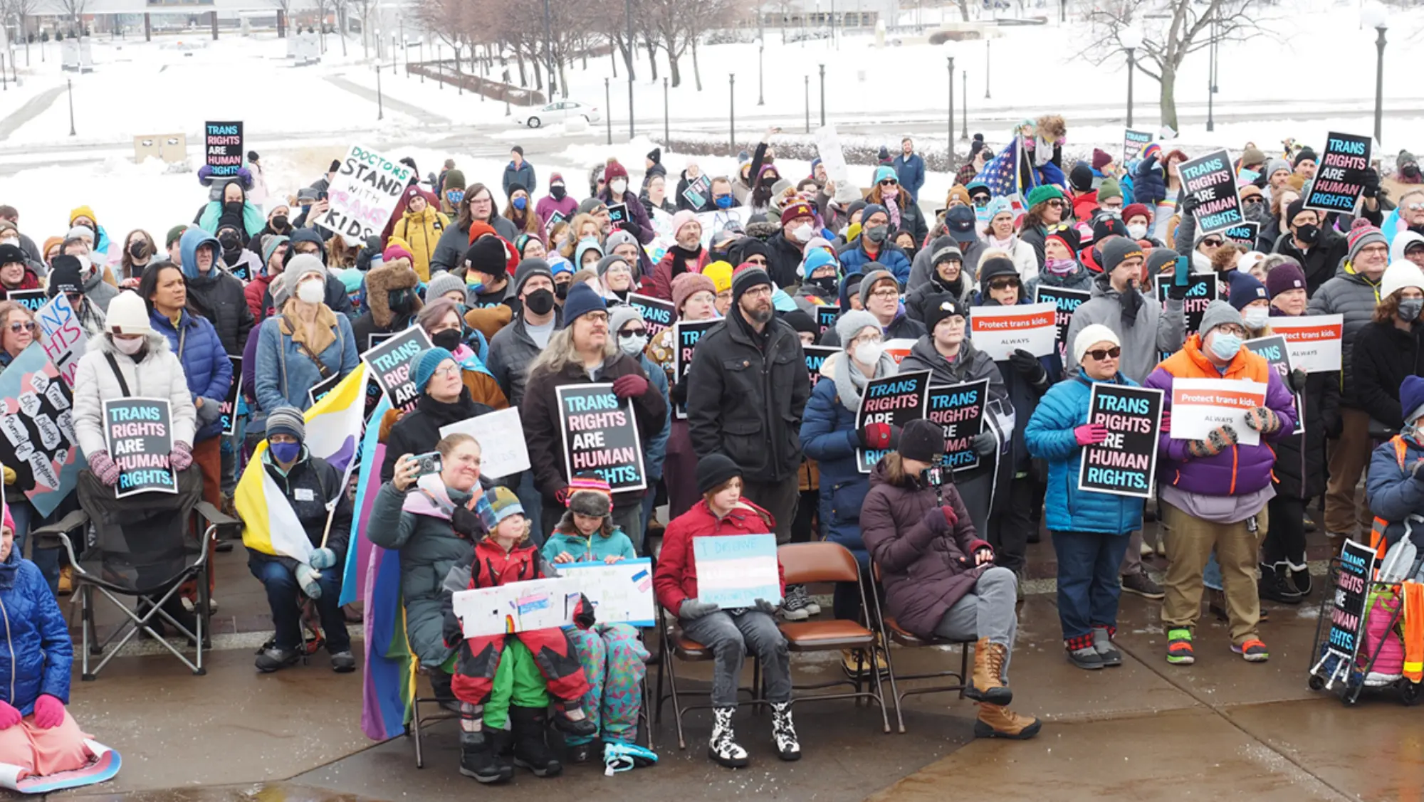 OutFront Minnesota large group at rally